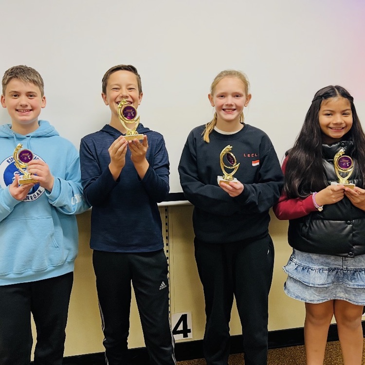 6th graders during Reflections contest