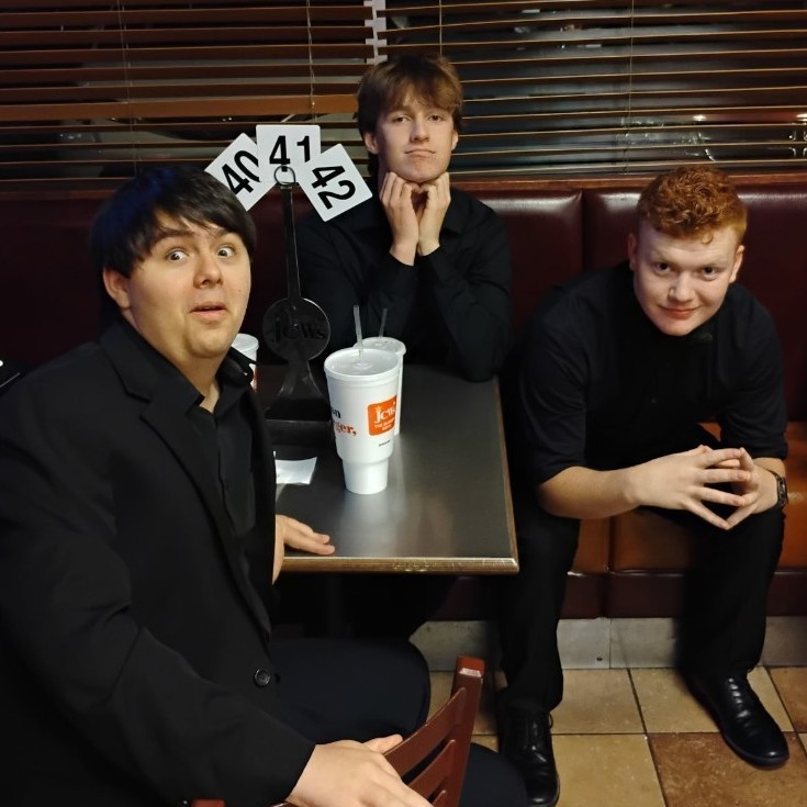 jazz Band students enjoying lunch together