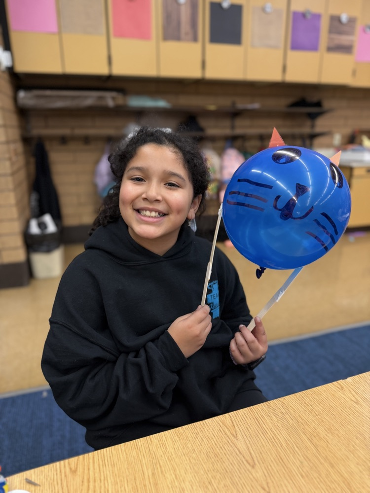 Students with balloon floats.