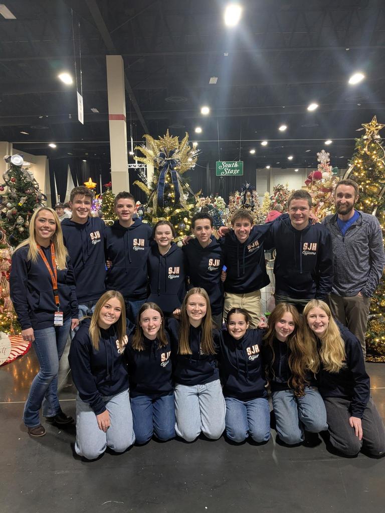 Student government at Festival of Trees fundraiser 2025