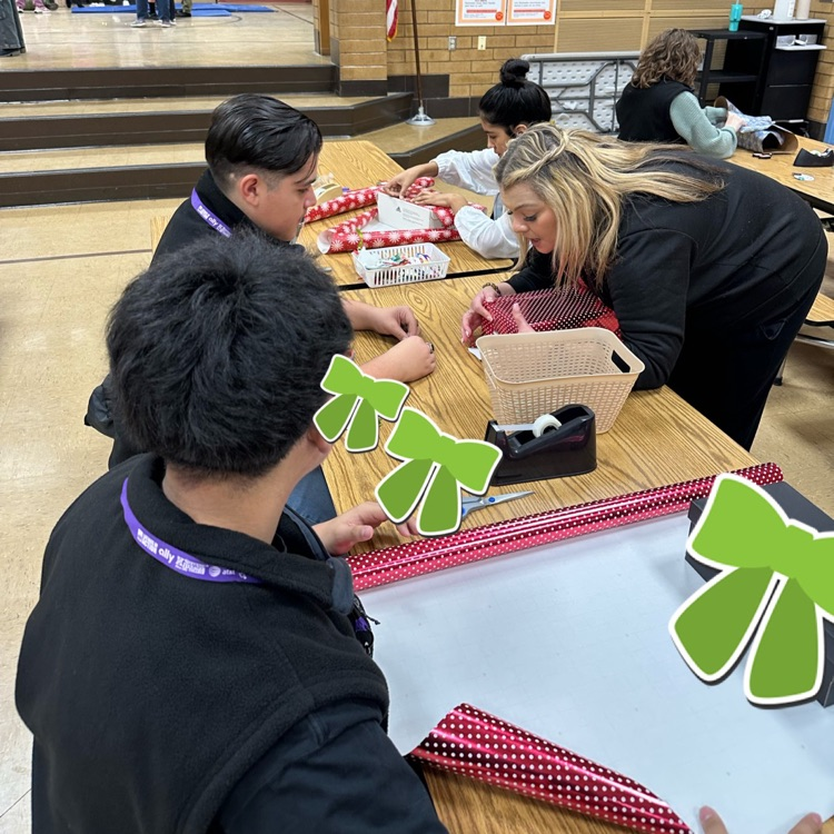 Students wrapping gifts!