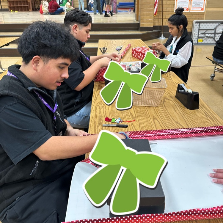 Students wrapping gifts!
