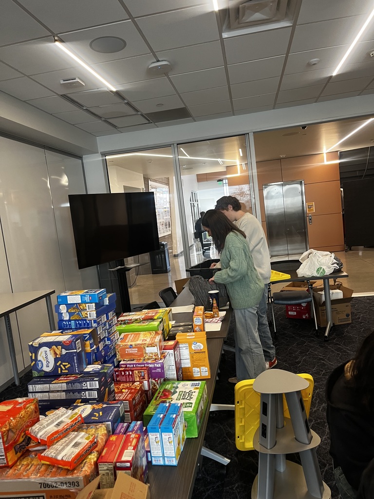 sorting food from donation