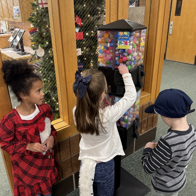 Students getting rewards for good behaviors