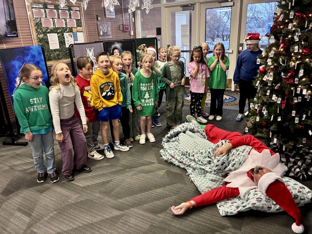 students with Clifford the Elf