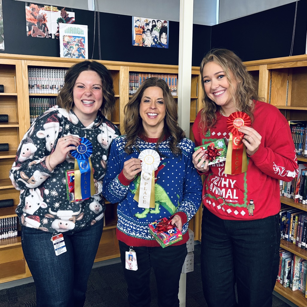 Holiday Door Contest -  Miss Naegle, Mrs. Hattaway, Miss Knell (Winners)