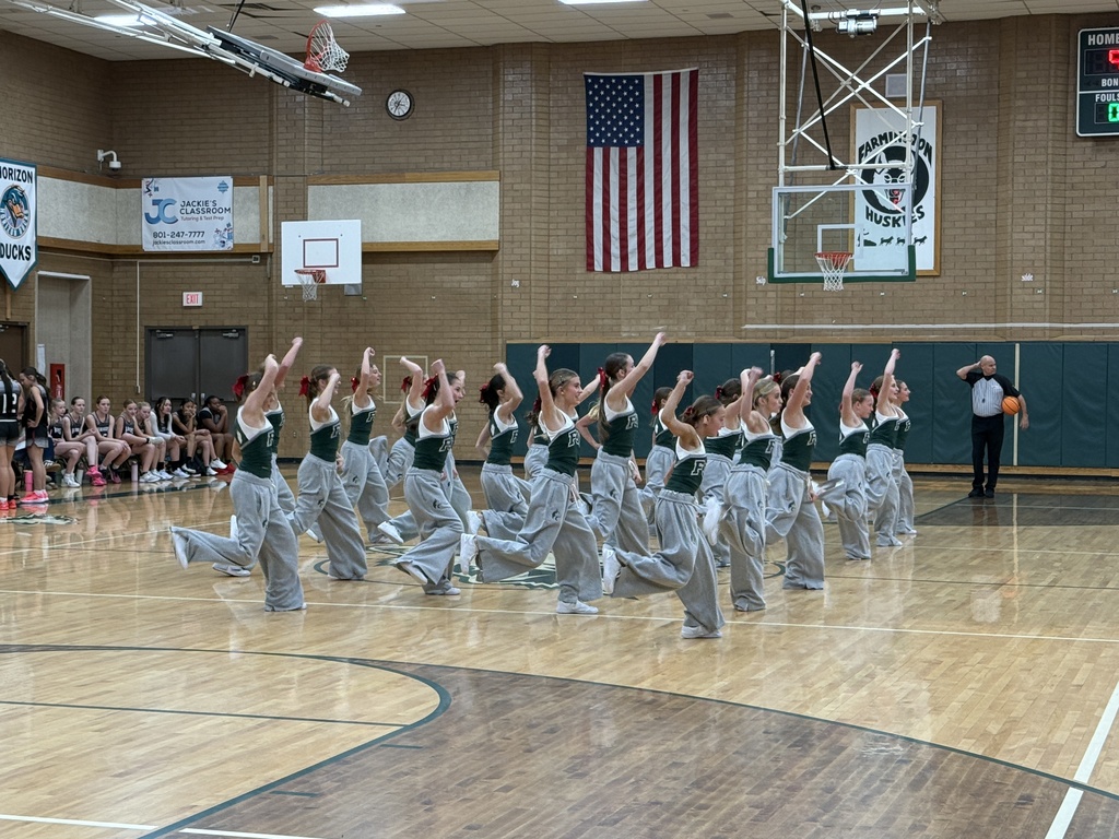 Cheer performing during a quarter break. 