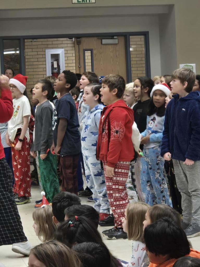 3rd graders singing in Meadowbrook's Sing-Along!