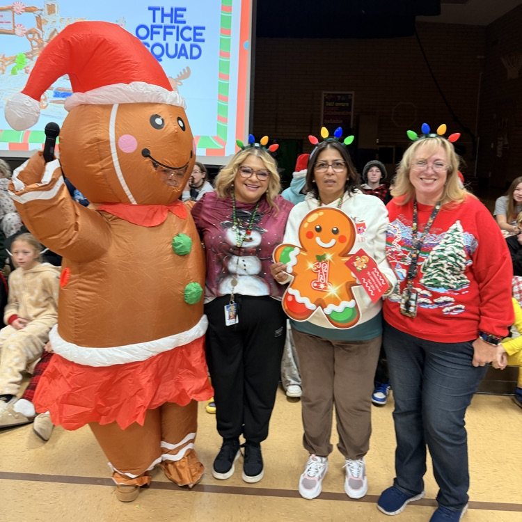 First place winners and Gingerbread man!