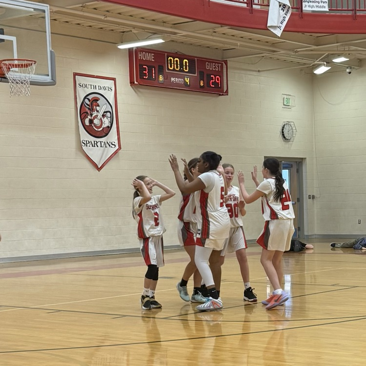 girls basketball game