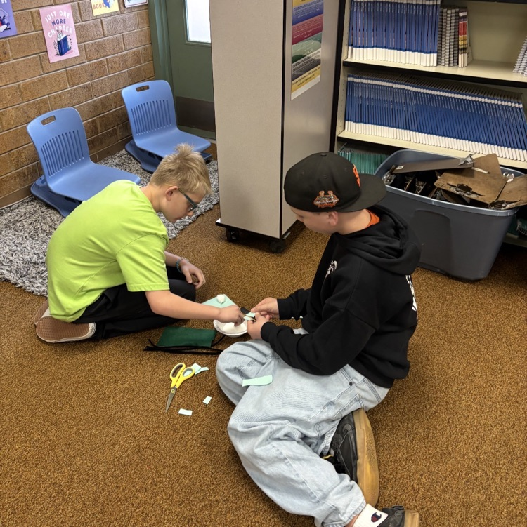 students working on their projects of inventions