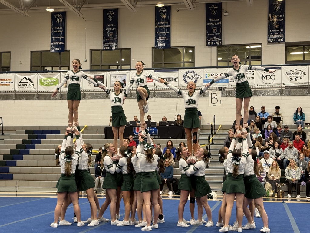 Closing pyramid for our cheer team. 