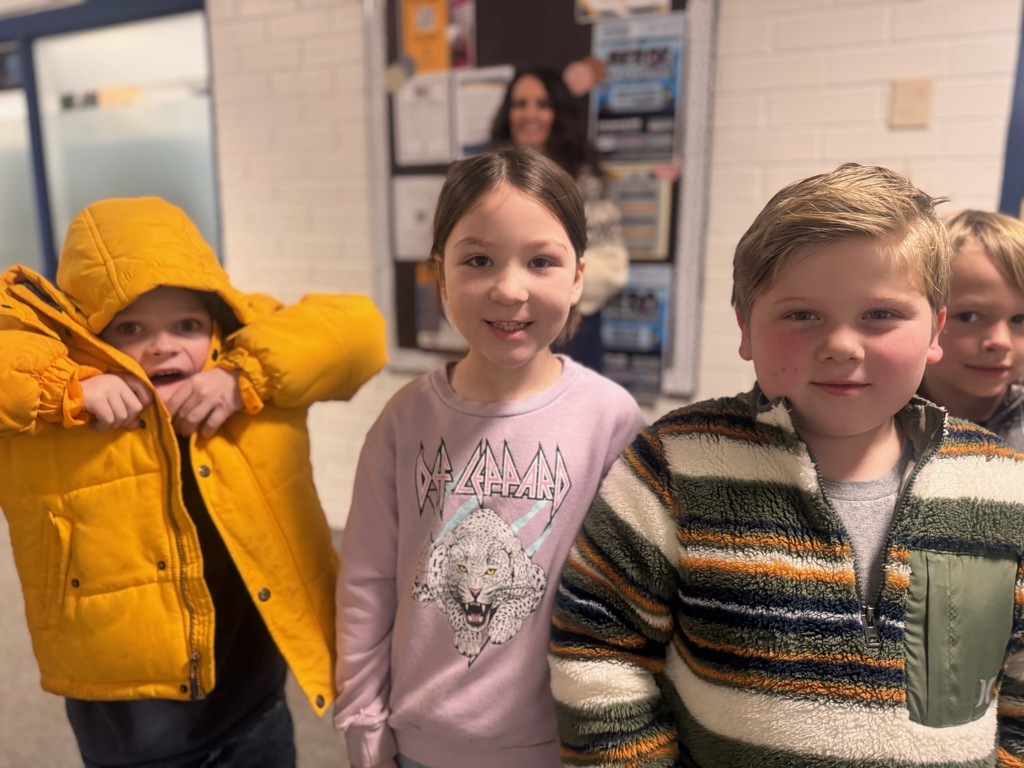 Students standing in hallway