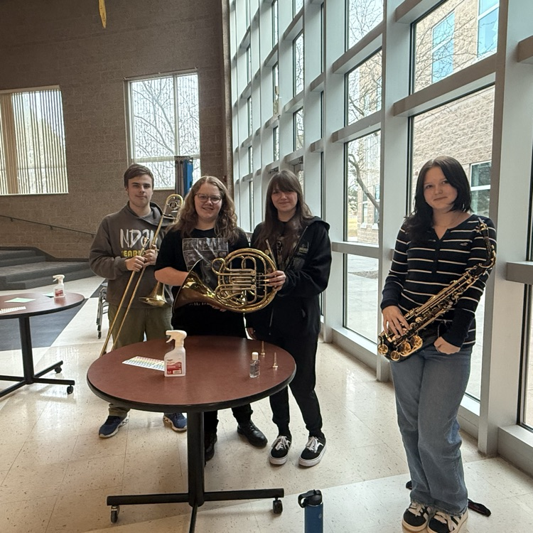 trombone, French horn, clarinet 