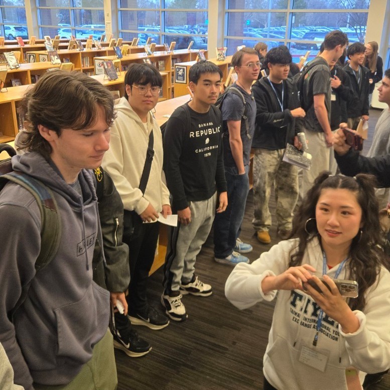 Taiwanese exchange students meeting their LHS buddies