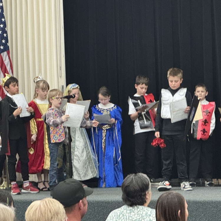 students doing Spanish presentation