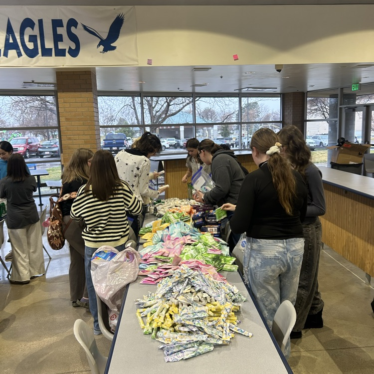 derive club putting together hygiene kits