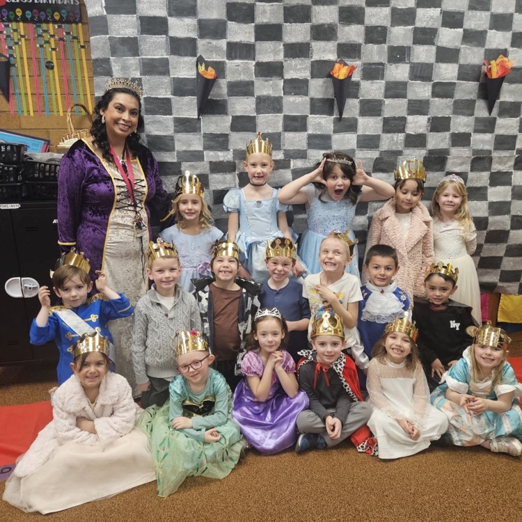kindergartners celebrating end of their knowledge unit on kings and queens. Having a Royal dress up day.