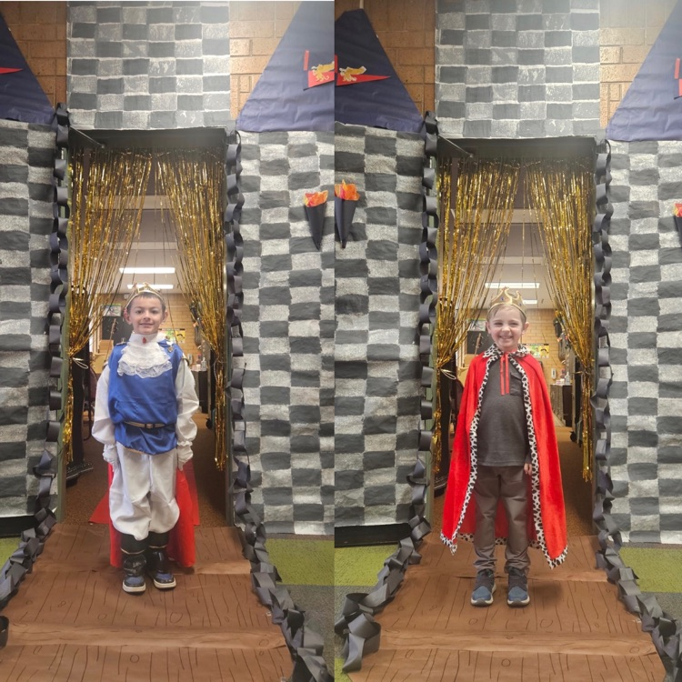 kindergartners celebrating end of their knowledge unit on kings and queens. Having a Royal dress up day.