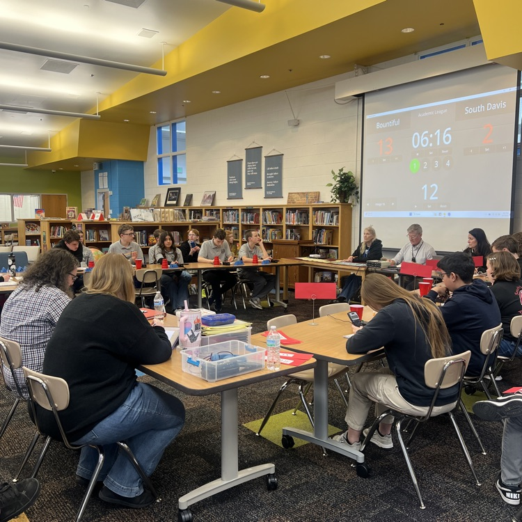 students in DAL meet