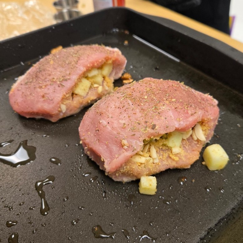stuffed porkchops on the grill