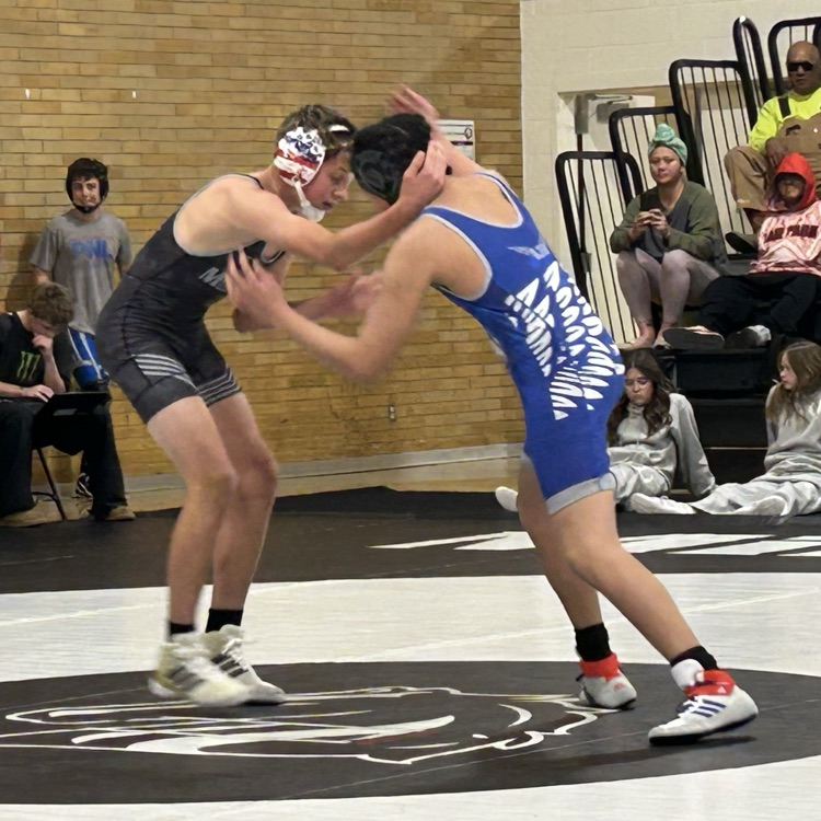 boys wrestling 