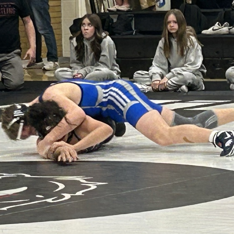 boys wrestling