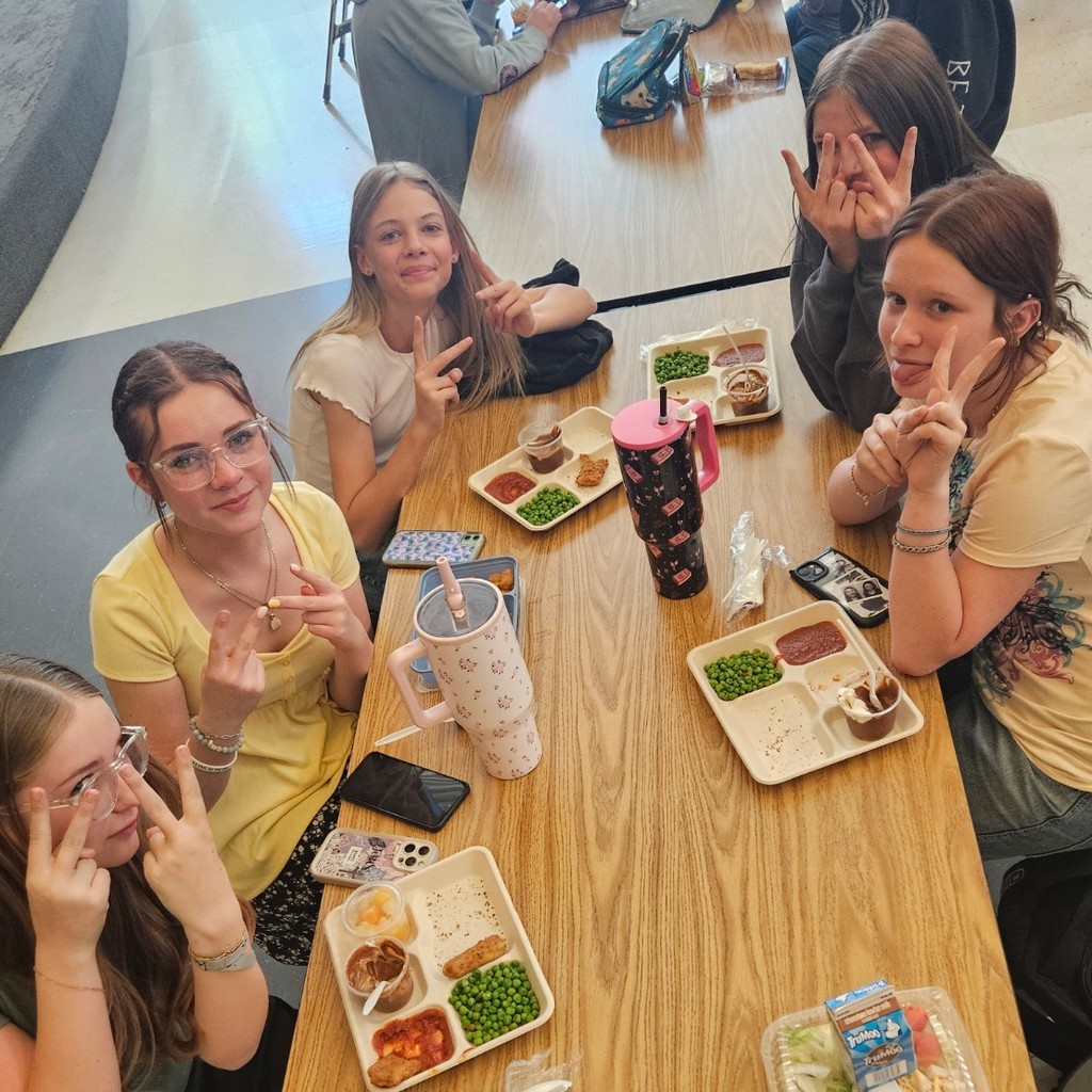 9th grade lunch