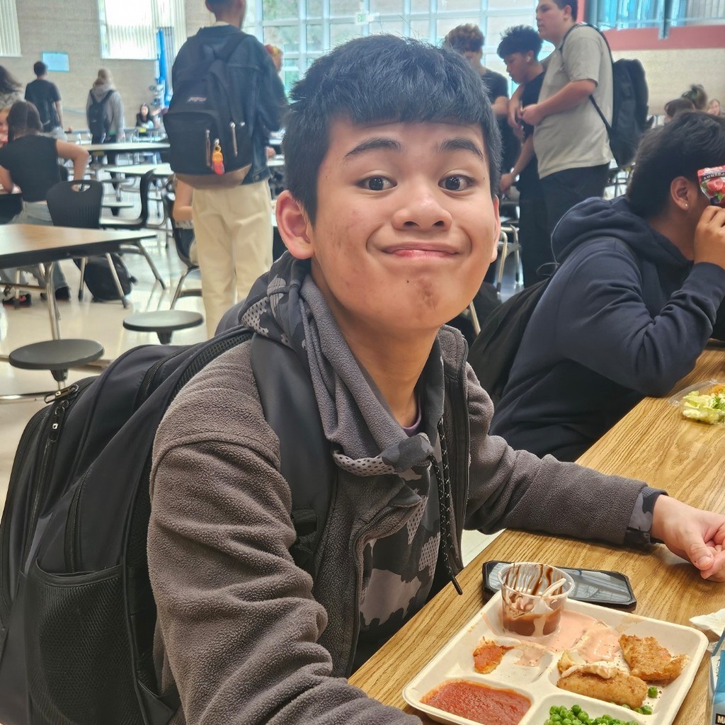 9th grade lunch