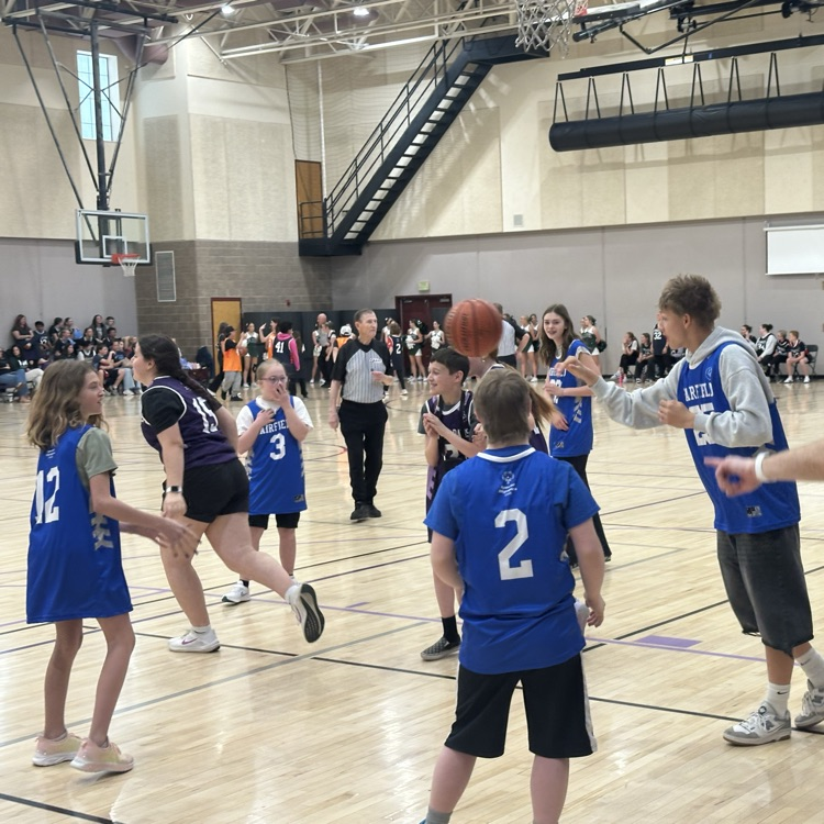 FFJH student shooting ball