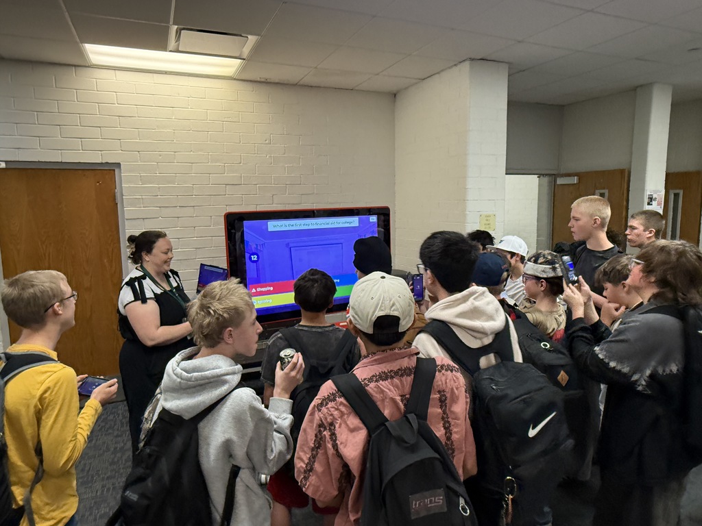 Students participated in a Kahoot about different ways to pay for college. 