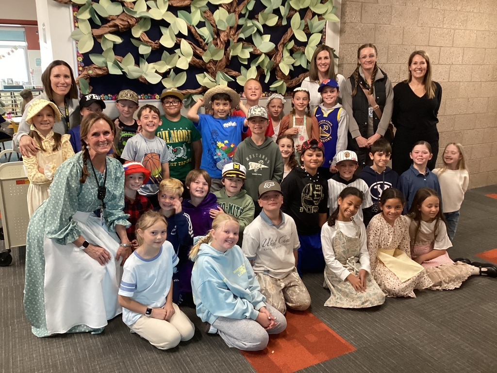 Mrs. Mason's class on colonial day
