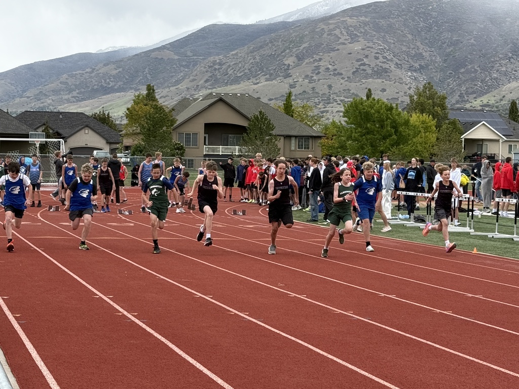 Two FJH students sprinting in the same heat. 
