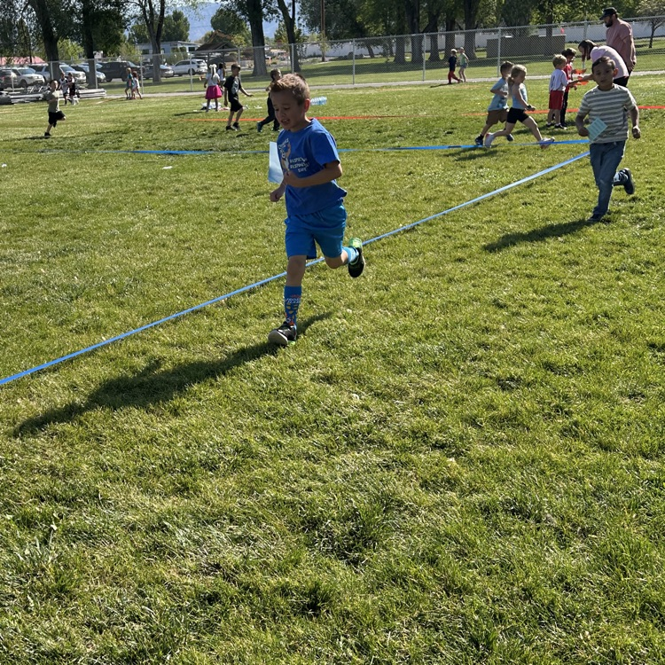 Students during the fun run
