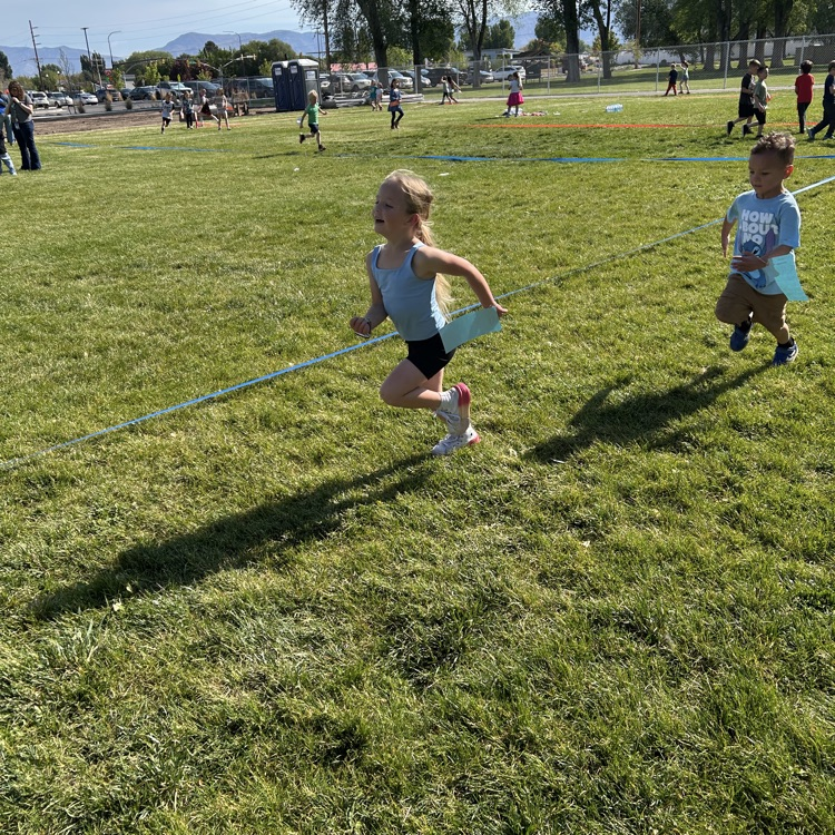 Students during the fun run