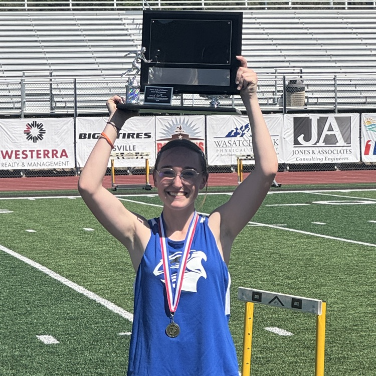 track athlete at the District Track Meet