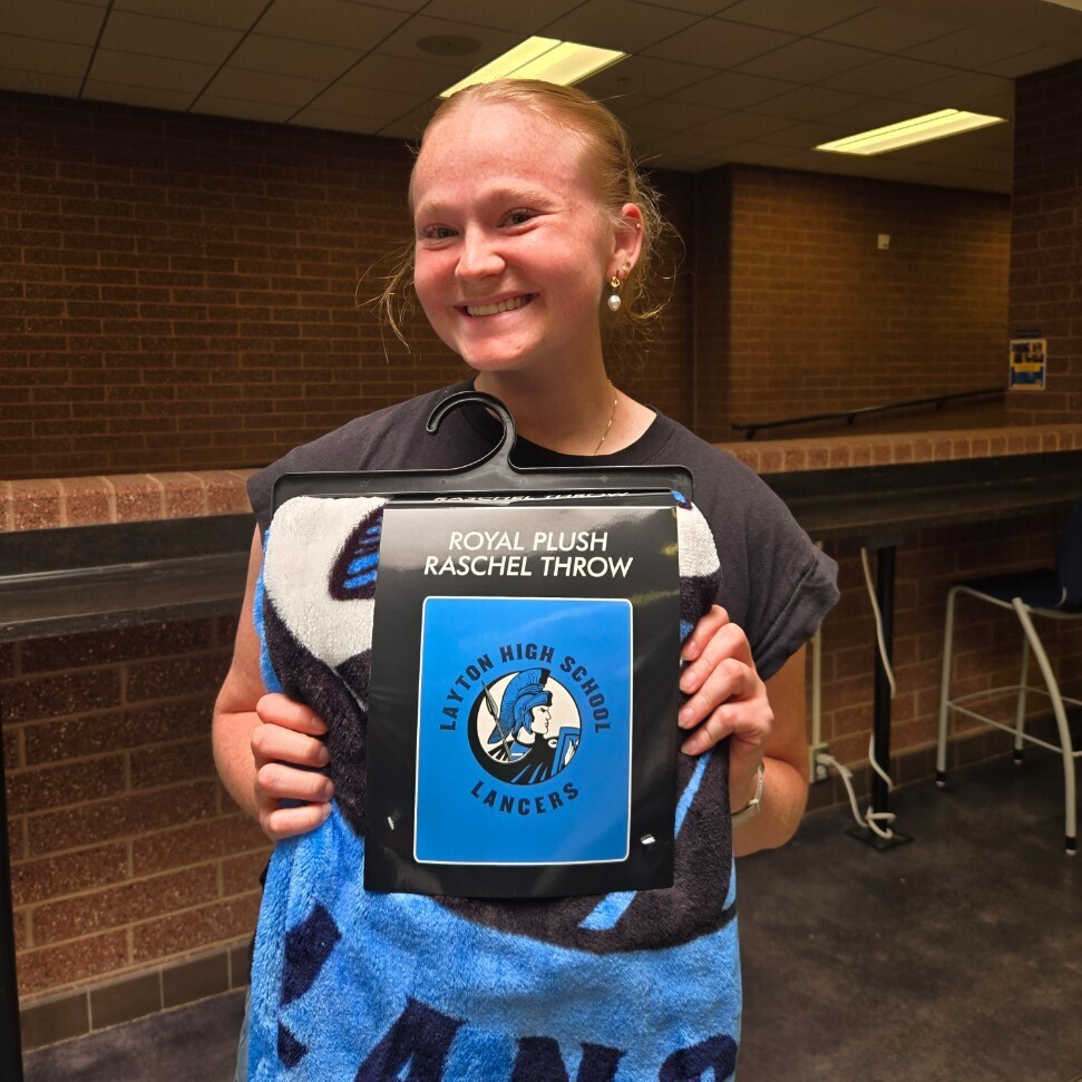Ms.Kalli Youngberg