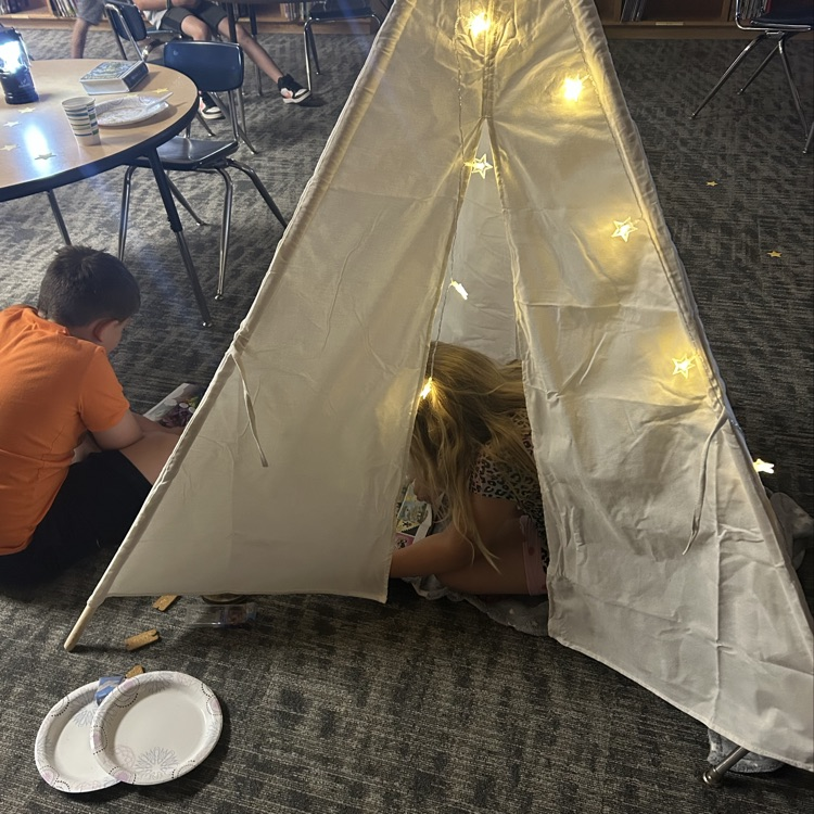 starry night read a thon 
