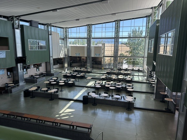 photo of empty cafeteria at Legacy JH