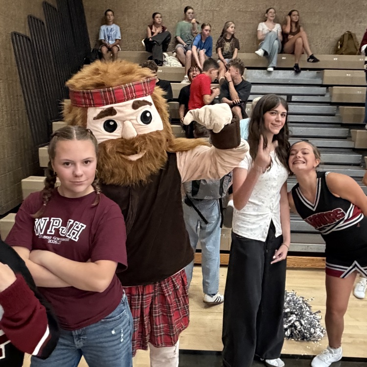 Student Gov and Mascot Westley