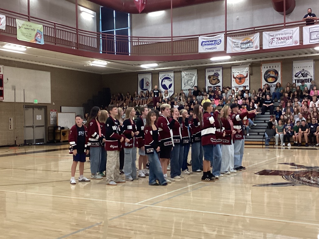 Pictures of students at back to school assembly
