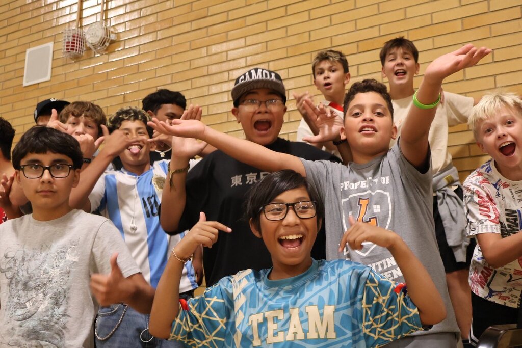 volleyball fans