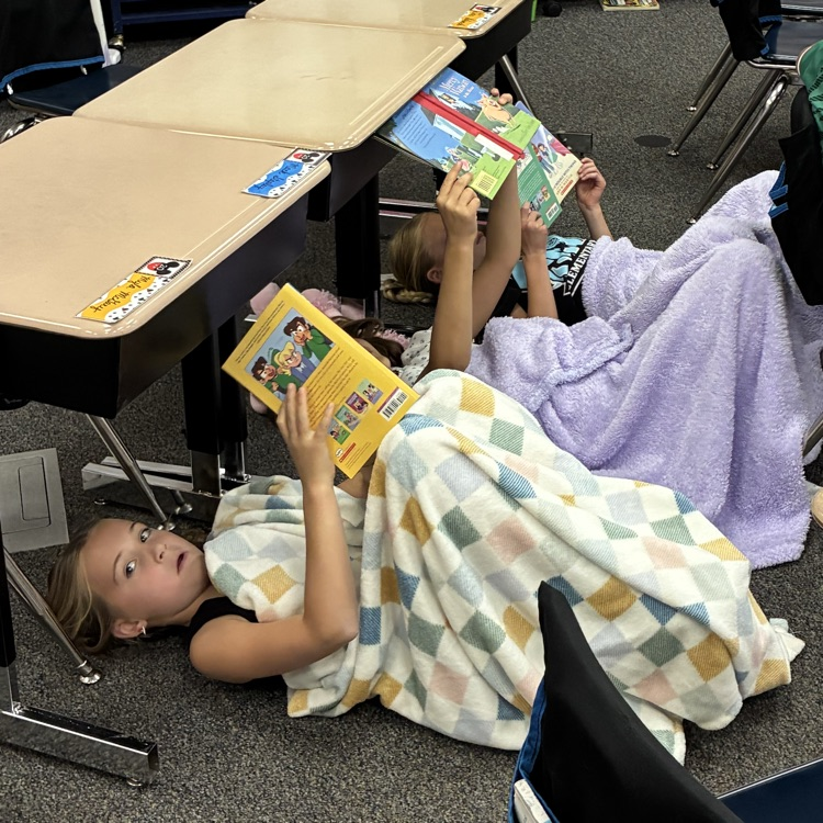 students reading