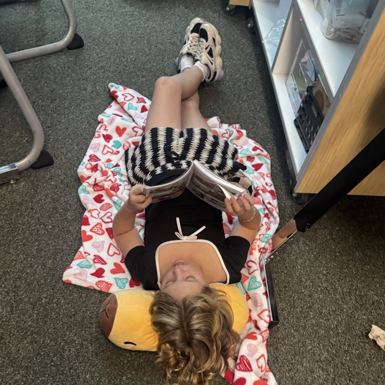 students reading