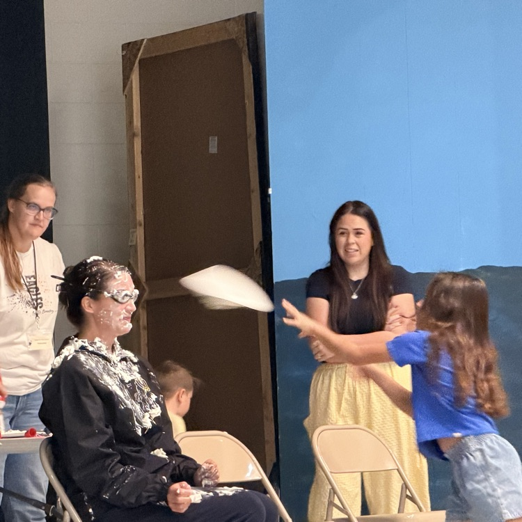 Mrs Pomeroy being pied
