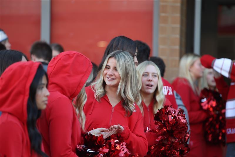 cheerleaders welcoming everyone to the spirit bowl