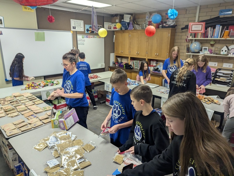 Tackle Hunger Food Drive