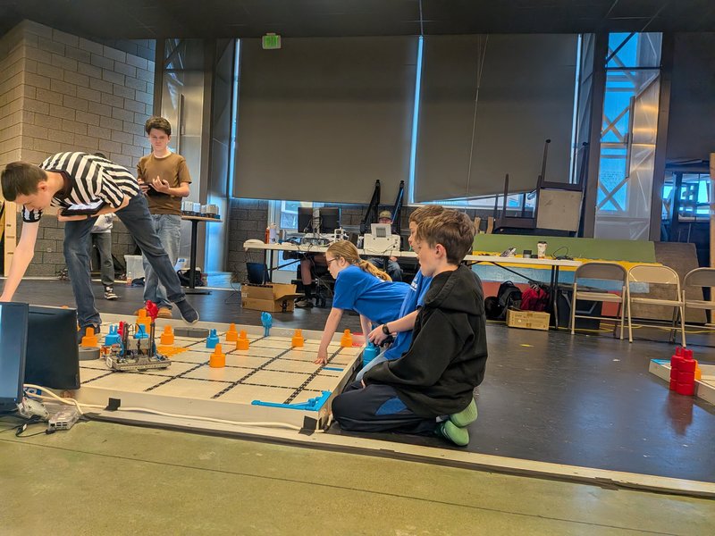 Upper grade students at the robotics competition.