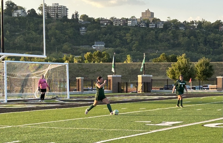 Lady Greendevils Soccer