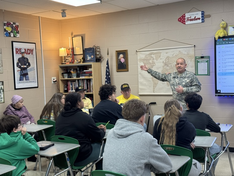 Veterans visit DHS history classes